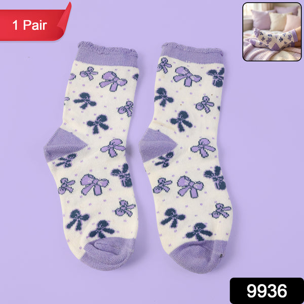 Premium Soft Light Socks (1 Pair  Medium)